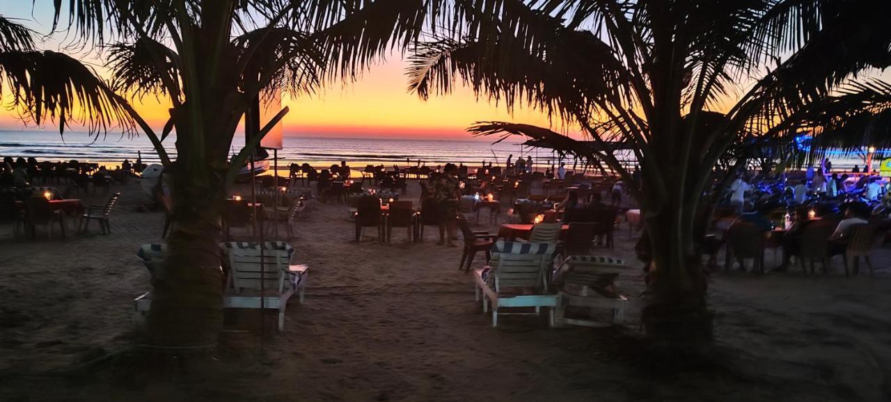 21Coconuts Inn Arambol Exterior foto