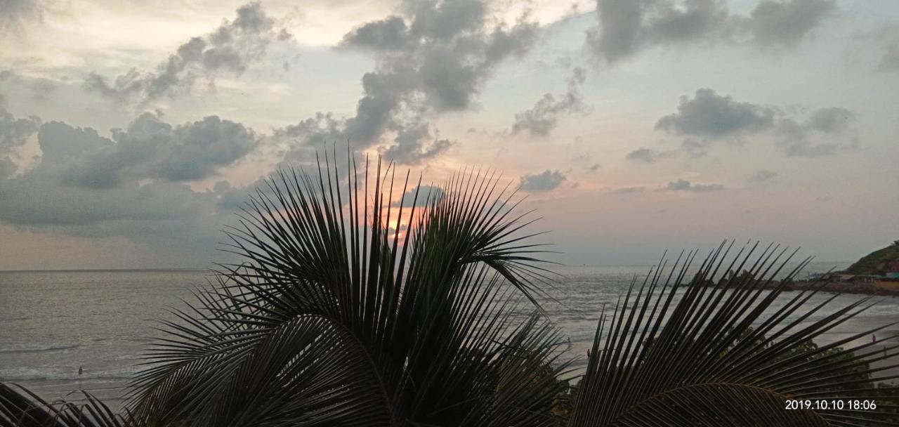 21Coconuts Inn Arambol Exterior foto